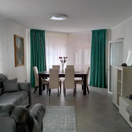 Pensiunea Casa La Cozacu