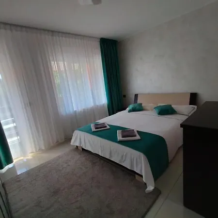 Villa Pensiunea Casa La Cozacu *
