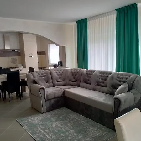 Pensiunea Casa La Cozacu * Moisei