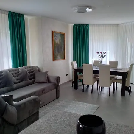 Pensiunea Casa La Cozacu *